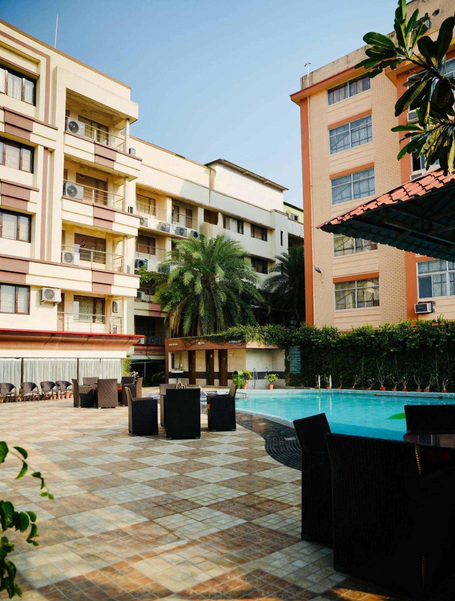 Lbd Resorts & Hotels Калькутта Экстерьер фото